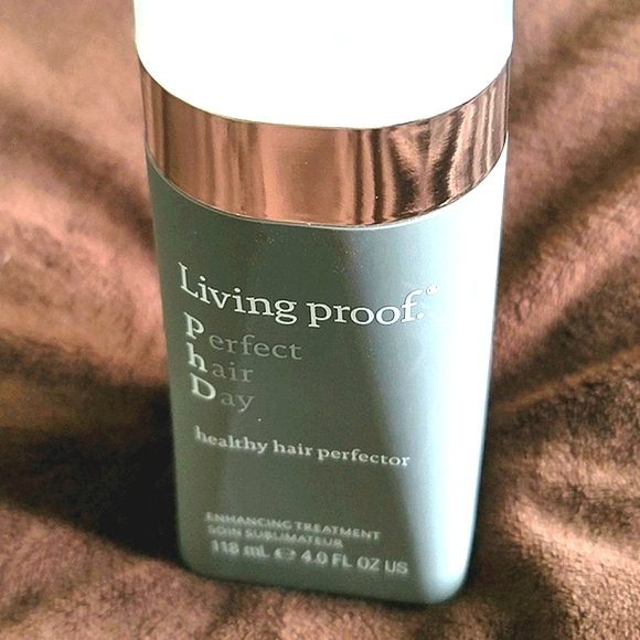 NEW Living Proof Perfect Hair Day Healthy Hair Perfector 118 ml - Picture 3 of 8